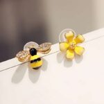 Yellow and black flower and bee earrings for girls with gold-plated ears