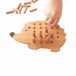 Plug-in wooden hedgehog for children with small parts