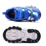 Children's sports shoes in blue with laces