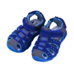 Sandalette-inspired children's beach shoe in dark blue and gray. The sole is gray.