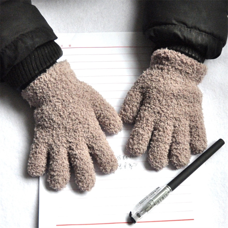 Soft and colorful plush gloves for children - Image 7