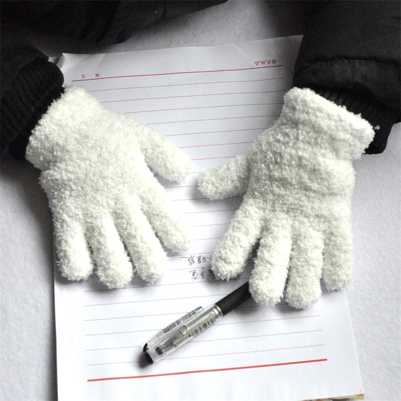 Soft and colorful plush gloves for children - Image 6
