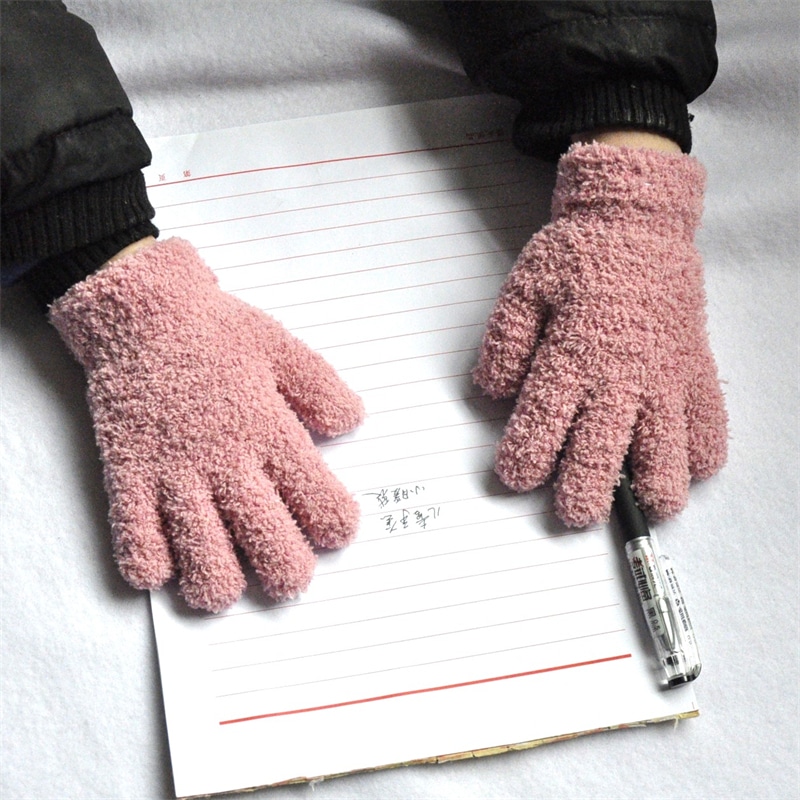 Soft and colorful plush gloves for children - Image 3